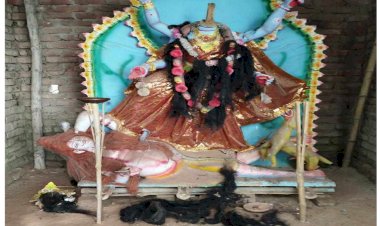 নওগাঁ ঘোষপাড়া কালী মন্দিরের কালীর প্রতিমা ভাঙচুর করেছে দুর্বৃত্তরা