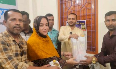 মনোহরদী উপজেলা প্রেসক্লাবের মাসিক সভা ও ঈদ উপহার বিতরণ