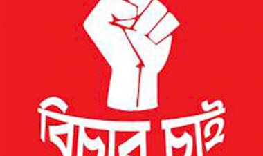 নওগাঁয় সন্তান হারানো  মায়ের আত্মনাদ কোথাও পাচ্ছে না বিচার