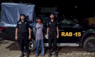 টেকনাফে র‌্যাবের অভিযানে ১ লক্ষ ৩০ হাজার ইয়াবাসহ আটক-১