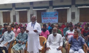 রাজবাড়ীতে ইউপি উপ-নির্বাচন নিয়ে বিরোধে আ.লীগের দু’গ্রুপের সংঘর্ষ-ভাংচুর ॥ আহত ২০ ॥ প্রতিবাদে সাংবাদিক সম্মেলন