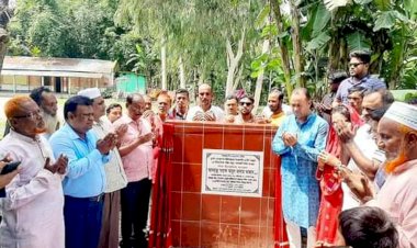 গোবিন্দগঞ্জে রাস্তা কালভার্ট সেতু ও ১টি বিদ্যালয়ের ভবন নির্মাণ কাজের উদ্বোধনে করলেন সংসদ সদস্য আবুল কালাম আজাদ