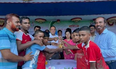 মনোহরদীতে বঙ্গবন্ধু ও বঙ্গমাতা ফুটবল টুর্নামেন্ট এর ফাইনাল খেলা অনুষ্ঠিত