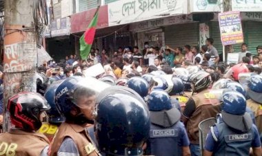 নরসিংদীতে ছাত্রলীগের সাথে শিক্ষার্থীদের সংঘর্ষ,আহত-১২