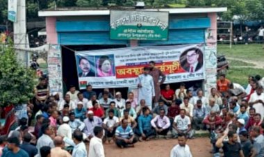 গণহত্যাকারীদের বিচারের দাবীতে কেশবপুরে  বিএনপি'র অবস্থান কর্মসূচী পালিত হয়েছে