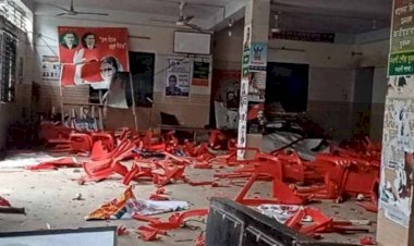 নওগাঁয় বিএনপির দলীয় কার্যালয়ে হামলা ও ভাংচুরের ঘটনায় আওয়ামীলীগের ৯২ জনসহ অজ্ঞতনামা ২৫০ জনের উপর মামলা