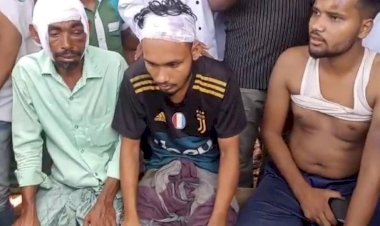 টেকনাফে গভীর রাতে ডাকাতি,  অপহরণ- ২,  ৫ লাখ টাকা মুক্তিপণ আদায়, রোহিঙ্গা দূর্বৃত্তের গুলি, স্থানীয়দের সড়ক অবরোধ