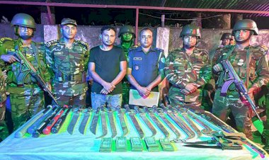 কুমিল্লায় অবৈধ অস্ত্রসহ সাবেক উপজেলা চেয়ারম্যানের ভাগিনা যুবলীগ নেতা জনি গ্রেপ্তার