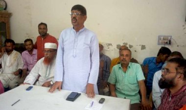 কেশবপুর কৃষক দলের সাথে আবুল হোসেন আজাদ-এর মতবিনিময়