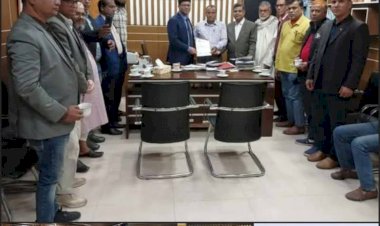 পাবনায় চাটমোহরের  ইউএনও মুসা নাসের চৌধুরী'র সাথে 'সুজন' চাটমোহর উপজেলা  কমিটির নেতৃবৃন্দের মতবিনিময়ঃ প্রস্তাবনা পেশ