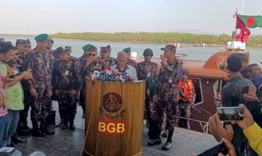 বাংলাদেশ-মিয়ানমার সীমান্ত পরিস্থিতপরিদর্শনে অন্তরবর্তীকালীন সরকারের স্বরাষ্ট্র উপদেষ্টা লে.জাহাঙ্গীর আলম চৌধুরী