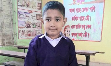 সাংবাদিক আকাশ ভাগ্নে হোসাইন আজিজ হিমেলের জন্য দোওয়া চেয়েছেন