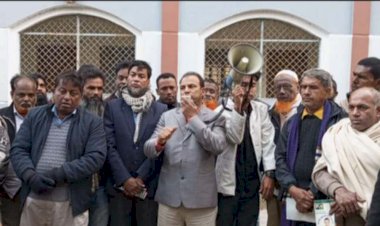 রাজশাহী মোহনপুর বিএনপির ৩১ দফা রূপরেখার লিফলেট বিতরণ