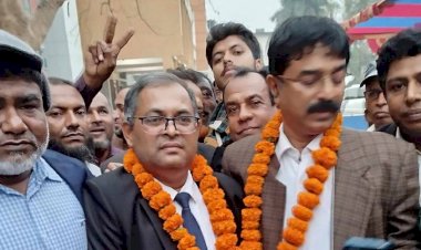 নড়াইল জেলা আইনজীবী সমিতির নির্বাচন সভাপতি তারিকুজ্জামান লিটু,সাধারণ সম্পাদক তুহিন