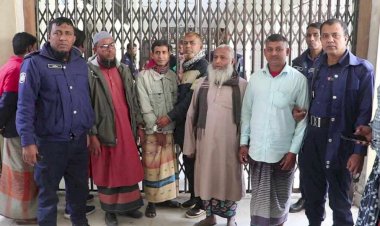 নওগাঁর মহাদেবপুরে রাইগাঁ ইউনিয়ানে জমি-জমা বিরোধের জেরধরে হত্যা মামলায় ৫ জনকে যাবজ্জীবন কারাদণ্ড