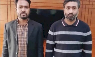 নওগাঁর মান্দা ঘাটকৈর গ্রামে অভিনব কায়দায় কিশোরকে অপহরণের চেষ্টায় ২ জন কে আটক