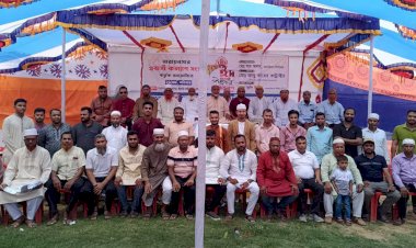 বুড়িচংয়ে নারায়নসার প্রবাসী কল্যাণ সংস্থা কর্তৃক আয়োজিত ঈদ সামগ্রী ও উপহার বিতরণ