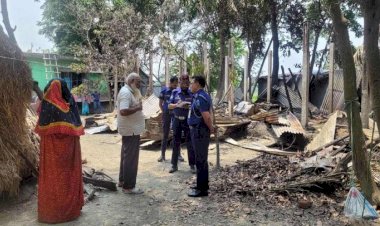 বুড়িচংয়ে দিনে যুবলীগ নেতার নেতৃত্বে সাবেক সেনা সদস্যের বাড়ি-ঘরে হামলা লুটপাট, রাতে আগুন