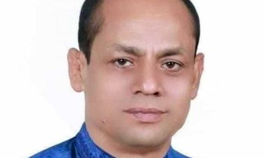 শেখ হাসিনার সাথে গ্রুপ মিটিং; বুড়িচংয়ের আ’লীগ নেতা এড. রেজাউল করিমকে গ্রেফতার