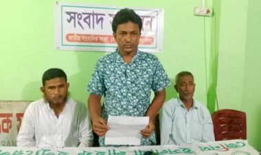 সাপমারা ইউনিয়নে ভিজিএফ চাল বিতরণে অনিয়মের অভিযোগ ভিত্তিহীন—সংবাদ সম্মেলনে ইউপি সদস্যদের প্রতিবাদ