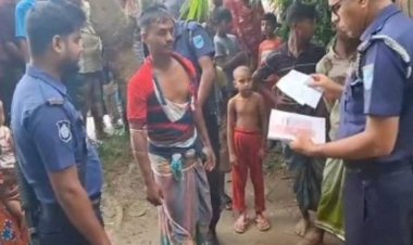 রাজবাড়ীর পাংশায় পাওনা টাকা না পেয়ে শ্বশুরকে গাছের সঙ্গে বেঁধে নির্যাতন