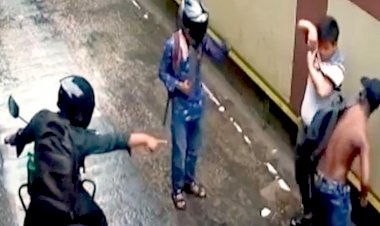 শ্যামলীতে চাপাতির হুমকিতে ব্যক্তির মোবাইল, টাকা ও জামা-জুতা ছিনতাই