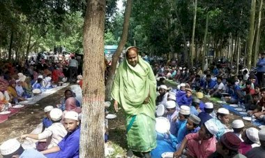 বগুড়ায় আফসানা হায়দার মমের এসএসসি পরীক্ষায় কৃতিত্ব অর্জনে শুকরানা ও দোয়া অনুষ্ঠিত