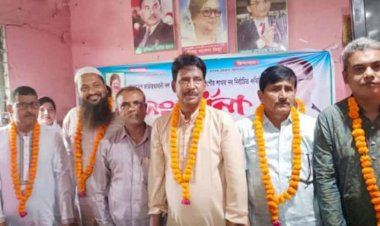 নওগাঁর ধামইরহাটে উপজেলা ও পৌর বিএনপির নব-নির্বাচিত কমিটিকে সংবর্ধনা অনুষ্ঠান অনুষ্ঠিত