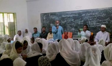 কেশবপুরের শাহপুর মেহেরুন্নেসা দাখিল  মাদ্রাসায় আলোচনা সভা অনুষ্ঠিত