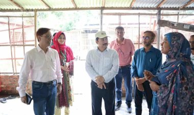 বগুড়ায় পিকেএসএফ পর্ষদ সদস্যের গাক কার্যক্রম পরিদর্শন