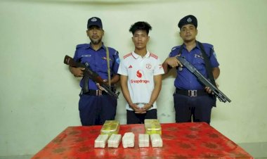 নাইক্ষ্যংছড়ি'র সোনাইছড়িতে ৩০ হাজার ইয়াবাসহ এক যুবক আটক
