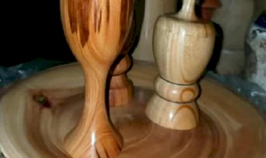 কেশবপুরের কারুশিল্পে বদলে দিচ্ছে শতশত  মানুষের জীবন।