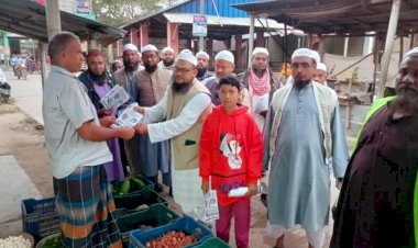 কেশবপুরে হাতপাখার প্রার্থী গাজী সহিদুল  ইসলামের গণসংযোগ ও লিফলেট বিতরণ