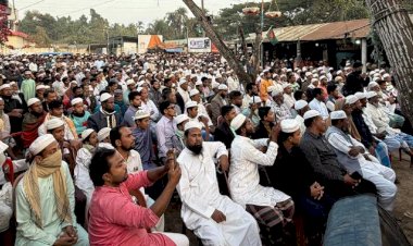 টেকনাফ পৌরসভা ও বাহারছড়ায় দাঁড়িপাল্লার পথসভা  ক্রসফায়ার দিয়ে নয়, কর্মসংস্থান সৃষ্টি করে  মাদক নির্মূল করা হবে- অধ্যক্ষ আনোয়ারী