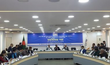 অনলাইন- এফবিসিসিআইয়ের সভায় অভিযোগ/ শ্যামবাজারে প্রতিদিন লাখ টাকার চাঁদাবাজি