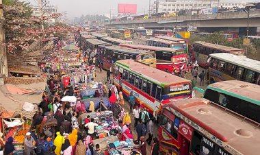 নির্বাচন ঘিরে বাড়িমুখী মানুষ, দুই মহাসড়কে গাড়ির চাপ