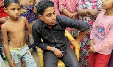 বালিয়াকান্দিতে নির্বাচনে ডিউটি প্রলোভন দেখিয়ে ৬৫ জনের সাথে প্রতারণার অভিযোগে প্রতারক জনতার হাতে আটক