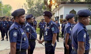 পুলিশ সুপার, দিনাজপুর মহোদয়”চিরিরবন্দর থানা পরিদর্শন করেন