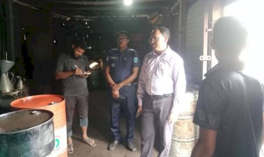 বুড়িচংয়ের নিমসারে ভ্রাম্যমাণ আদালতের অভিযান: অবৈধ তেল মজুদে জরিমানা