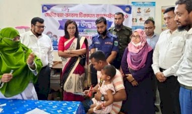 নওগাঁয় হাম টিকাদান ক্যাম্পেইন শুভ উদ্বোধন করেন এমপি জাহিদুল ইসলাম  ধলু