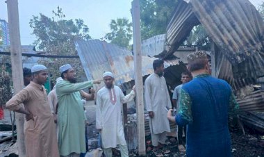 বুড়িচংয়ে অগ্নিকাণ্ডে ক্ষতিগ্রস্ত বিএনপি নেতার বাড়ি পরিদর্শনে জামায়াত নেতৃবৃন্দ