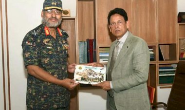 কর্মমুখী প্রশিক্ষণ সম্প্রসারণে শিক্ষামন্ত্রীর সাথে আনসার-ভিডিপি'র মহাপরিচালকের সাক্ষাৎ