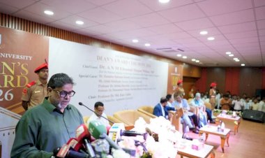 জগন্নাথ বিশ্ববিদ্যালয়ে  ডিনস অ্যাওয়ার্ড প্রদান  চার শিক্ষাবর্ষের ১০৪ কৃতী শিক্ষার্থীকে সম্মাননা প্রদান