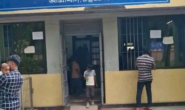 চট্টগ্রাম আগ্রাবাদে ৫টাকায় চর্মরোগের চিকিৎসা আমেরিকান হাসপাতালে রোগীদের ভিড়