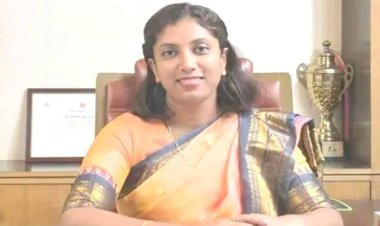 নওগাঁর মহাদেবপুর উপজেলা নির্বাহী কর্মকর্তা মানজুরাকে কারণ দর্শানোর নোটিশ দিয়েছেন আদালত