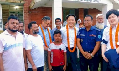 নরসিংদীর শিবপুরে কমিউনিটি ক্লিনিক পরিদর্শনে জাপান প্রতিনিধি দল