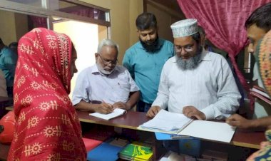 নওগাঁর মহাদেবপুরে মদিনা ক্লিনিকে ভুল চিকিৎসায় এক গৃহবধূর মৃত্যু: ক্লিনিকে সিলগালা