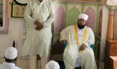 ঈশ্বরগঞ্জ বড় জামে মসজিদে ঈশ্বরগঞ্জ থানার  ভারপ্রাপ্ত কর্মকর্তা  মতবিনিময়, অনলাইন জুয়াসহ বিভিন্ন বিষয়ে সচেতন থাকার আহ্বান