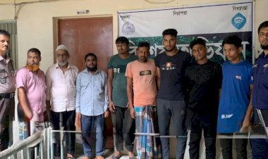 সোনালী ব্যাংকের বন্ধকি সম্পত্তি ও জুট মিলের কোটি টাকার যন্ত্রাংশ রাতের আঁধারে পাচার: জনতার হাতে আটক ৮, মামলা দায়ের