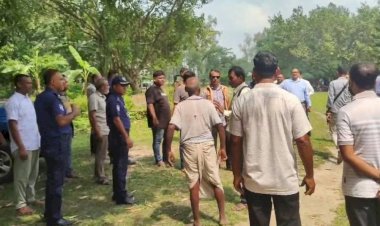 ঠাকুরগাঁওয়ে রসিক রায় জিউ মন্দিরে দুর্গা প্রতিমা প্রবেশকে কেন্দ্র করে ইসকন-সনাতনীদের সংঘর্ষ